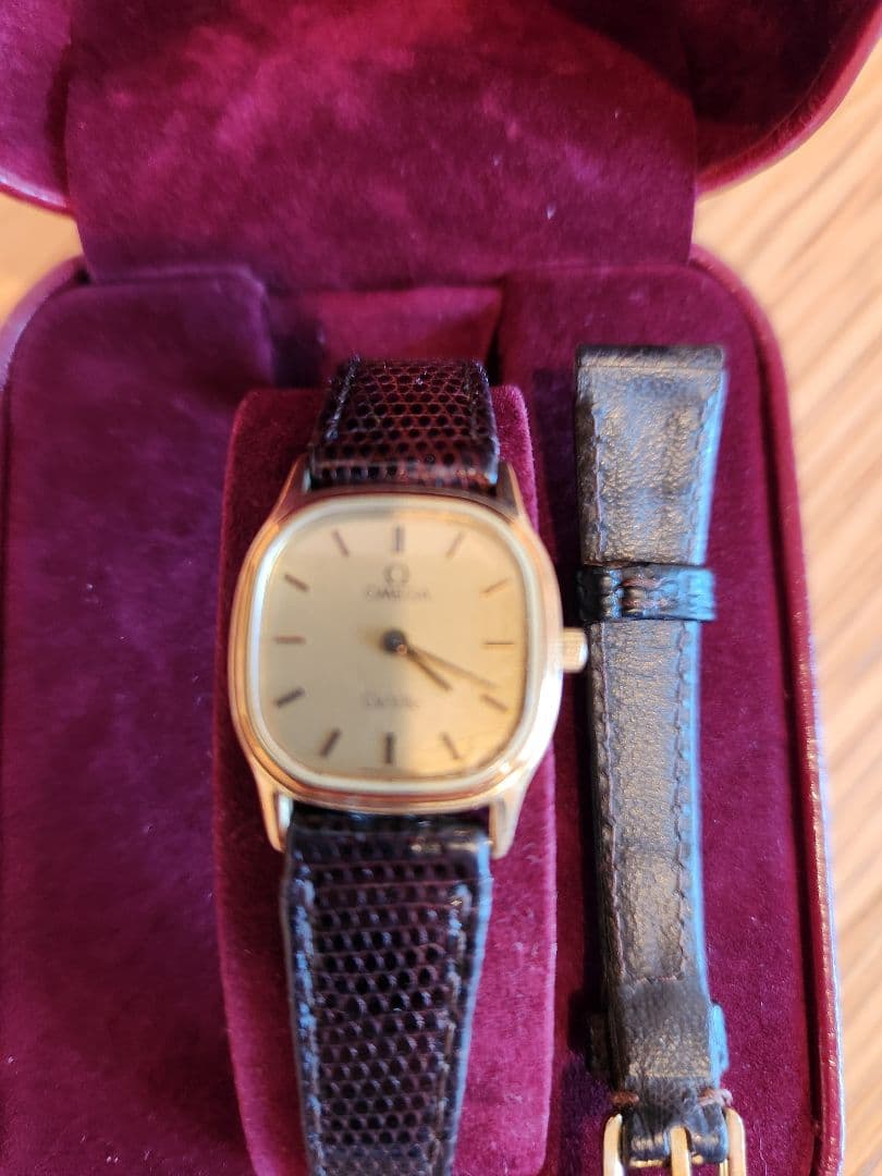 オメガ　ヴィンテージ　レディース腕時計