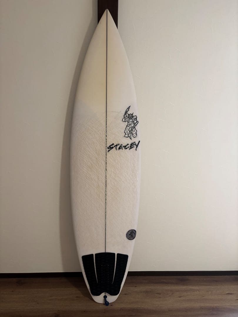 美品　ステイシー　サーフボード　6‘2   27.5L