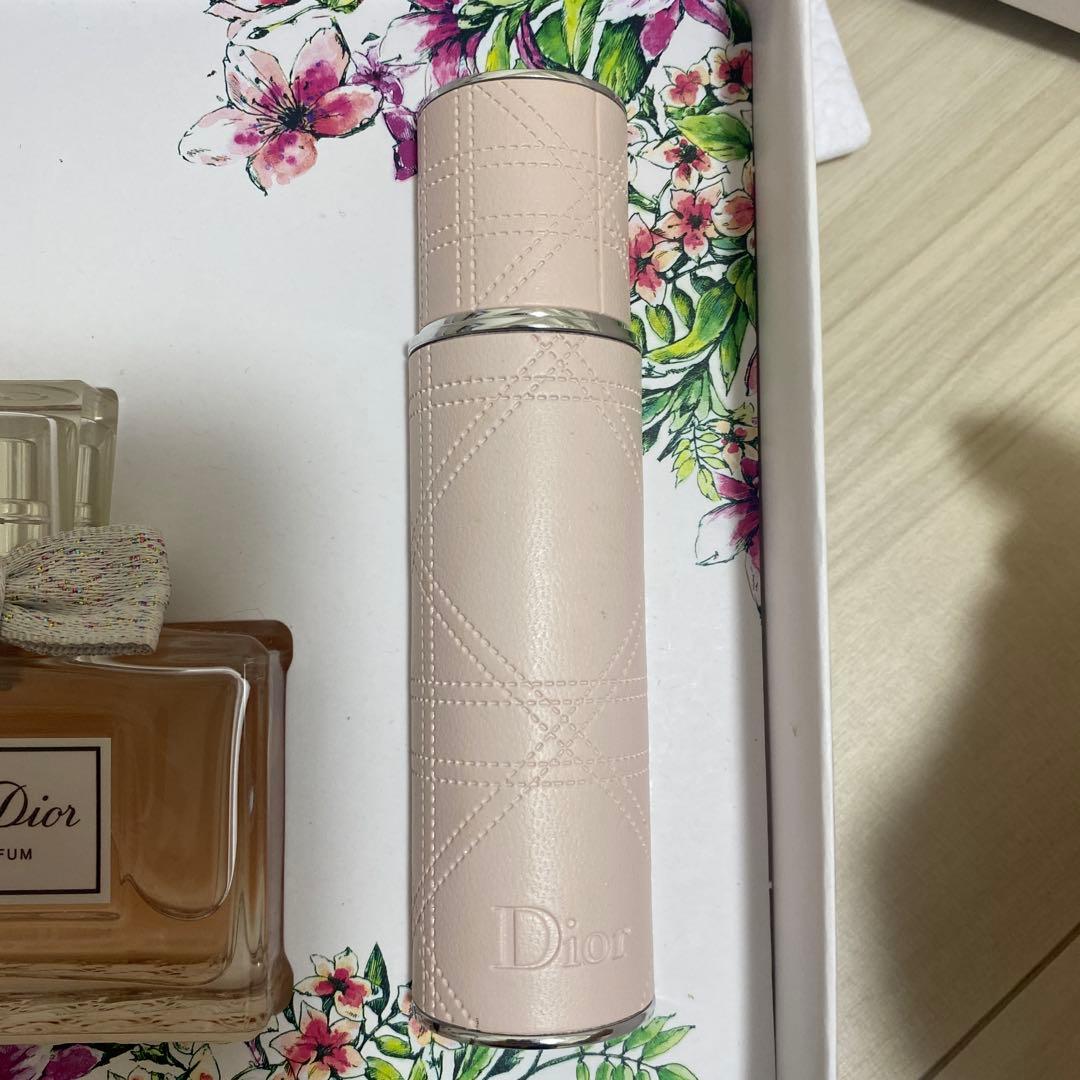 ミス ディオール オードゥパルファン トラベルスプレー コフレ