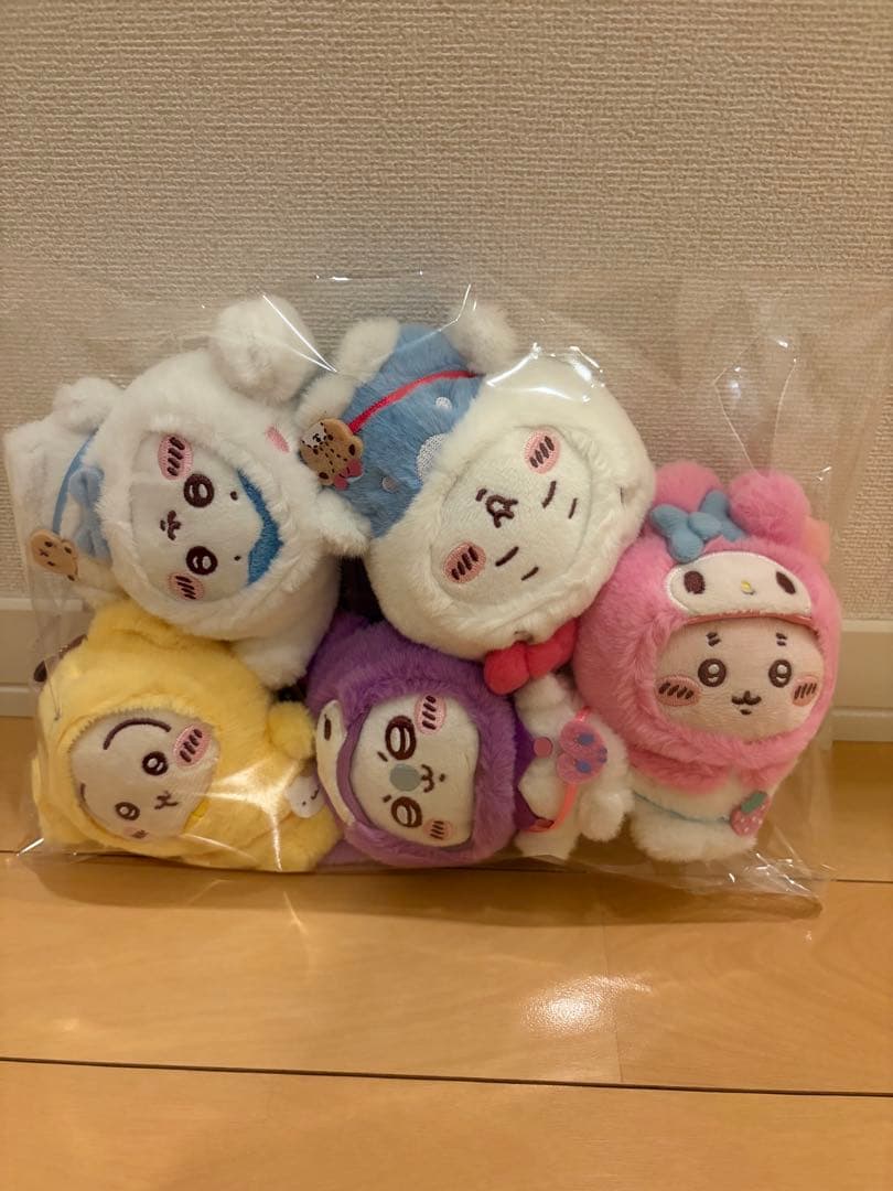 ちいかわ　サンリオ　マスコット　全5種　フルコンプ