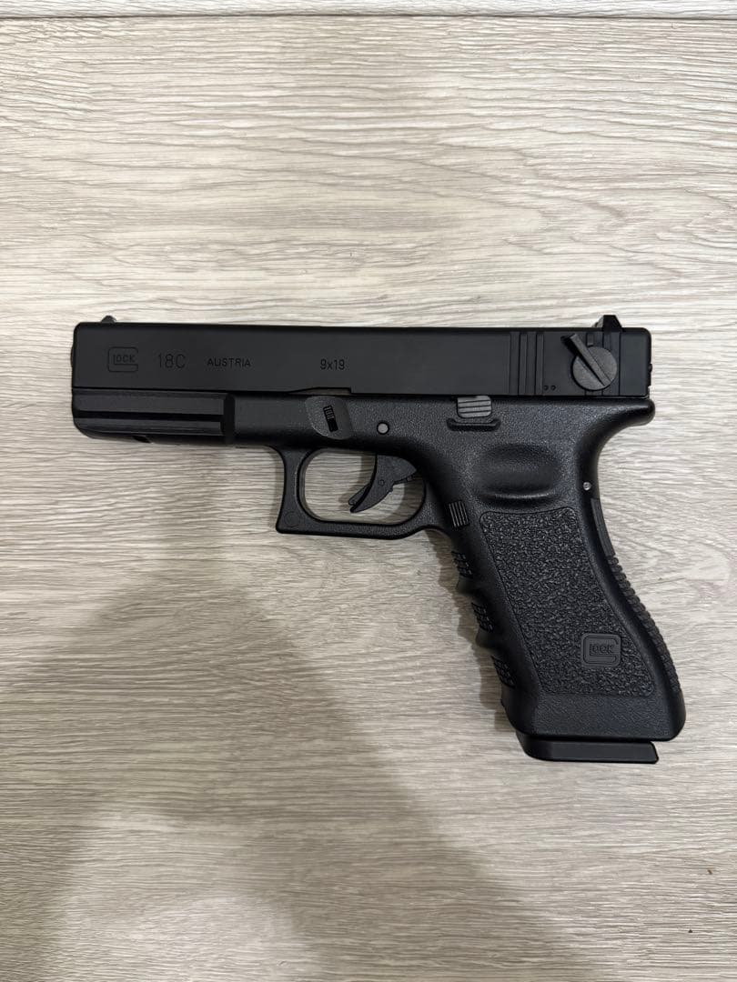 東京マルイGlock 18c ガスガン