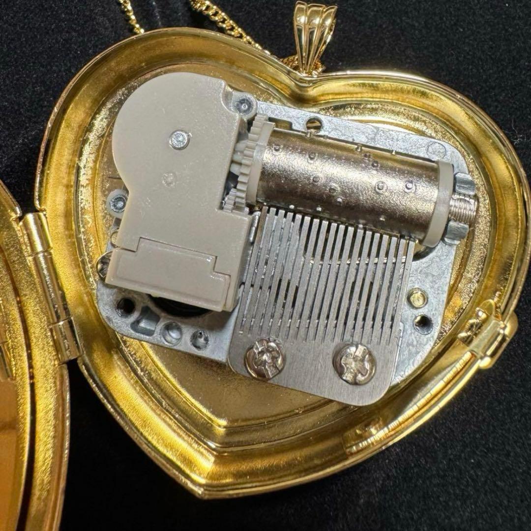 【現在最安値】アンダーテール　ロケットハート　オルゴール ペンダント