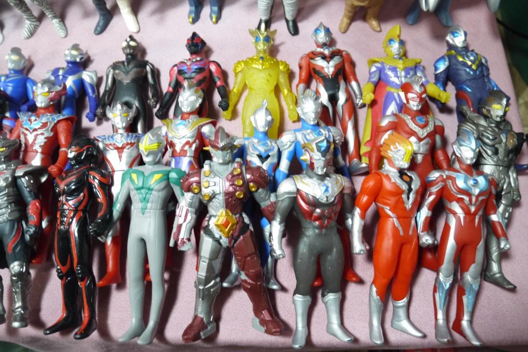 ウルトラヒーローシリーズ500　ウルトラ怪獣シリーズ500　ソフビ125体