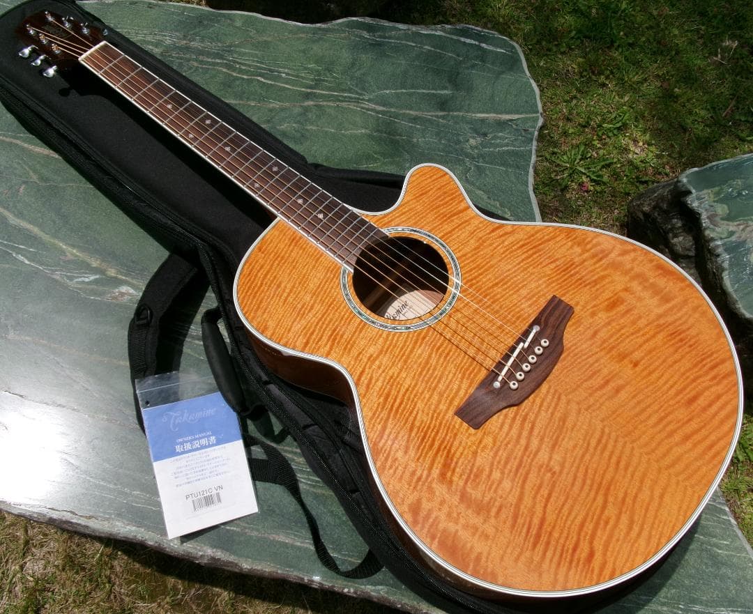 美品！2016年 Takamine PTU121C-VN　日本製・ハンドクラフト