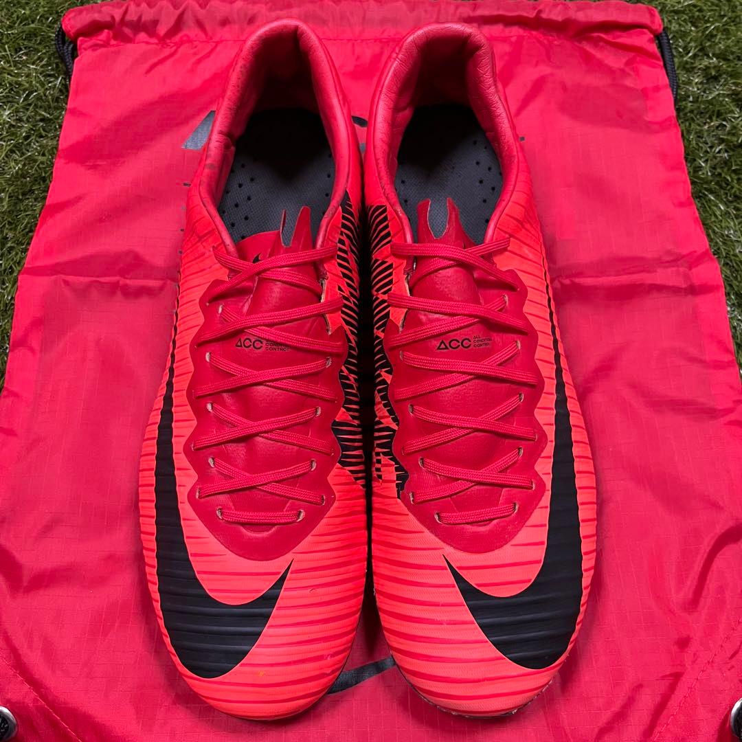 サッカースパイク ナイキ マーキュリアル ヴェイパー 11 HG-V