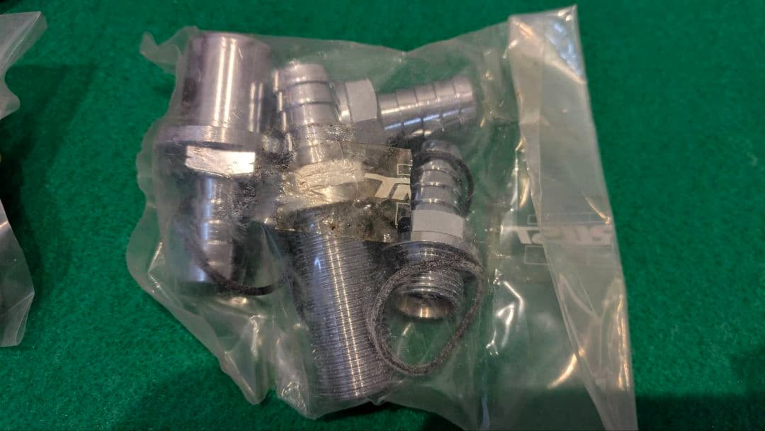 GReddy汎用オイルエレメント移動キット　トヨタ　ホンダ　日産　三菱スタリオン