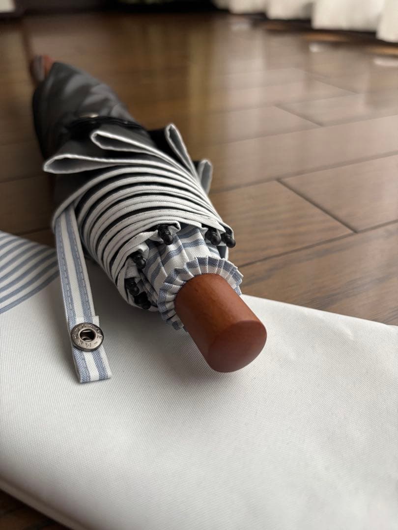 サンバリア 100 日傘 ２段折　ボーダー ブルー