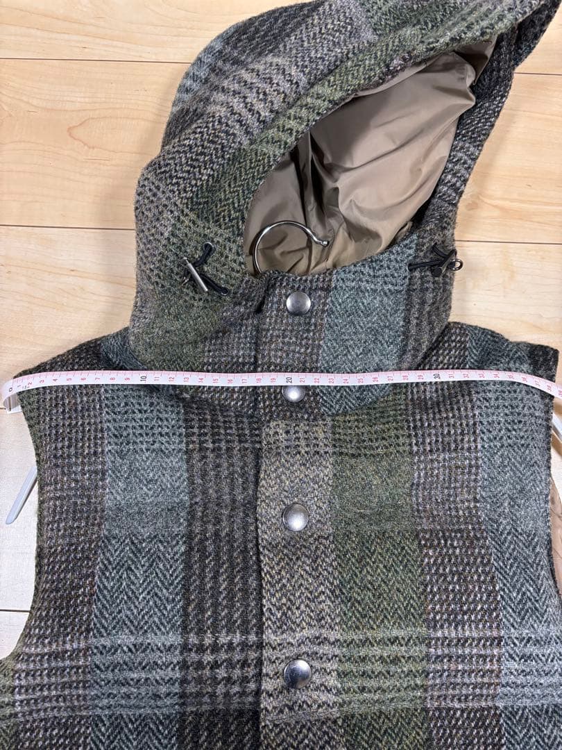 【美品】ハリスツイード100周年モデル　ダウンベスト