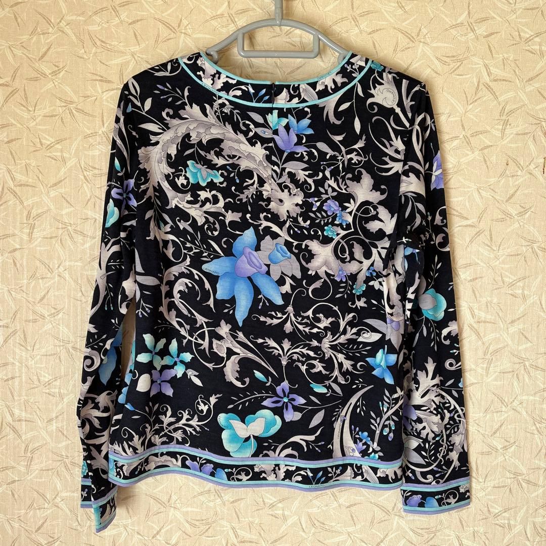 新品　未使用品　LEONARD レオナール　花柄 長袖ブラウス　サイズ40