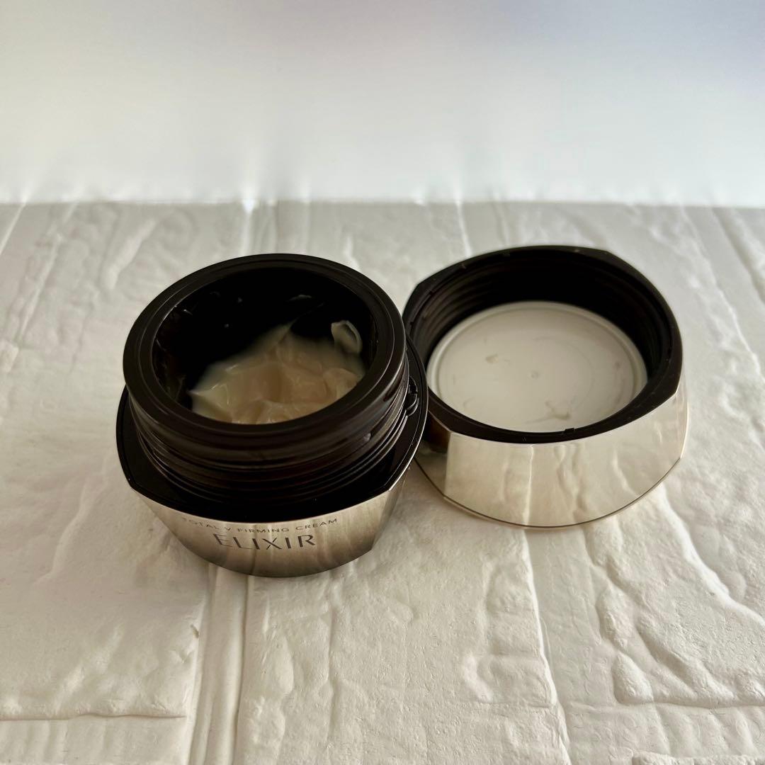 エリクリール トータルVファーミングクリーム トータルVクリーム