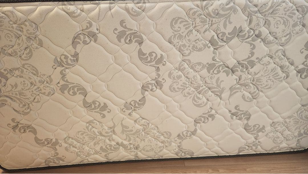 [ぱ~子] ゴールデンバリューR シングルマットレス