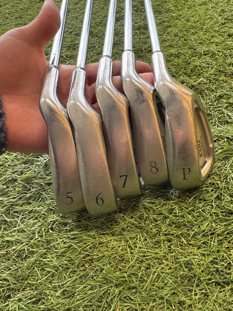 【初心者向け】ゼクシオツアースペシャルアイアンセット 5, 6, 7, 8, P