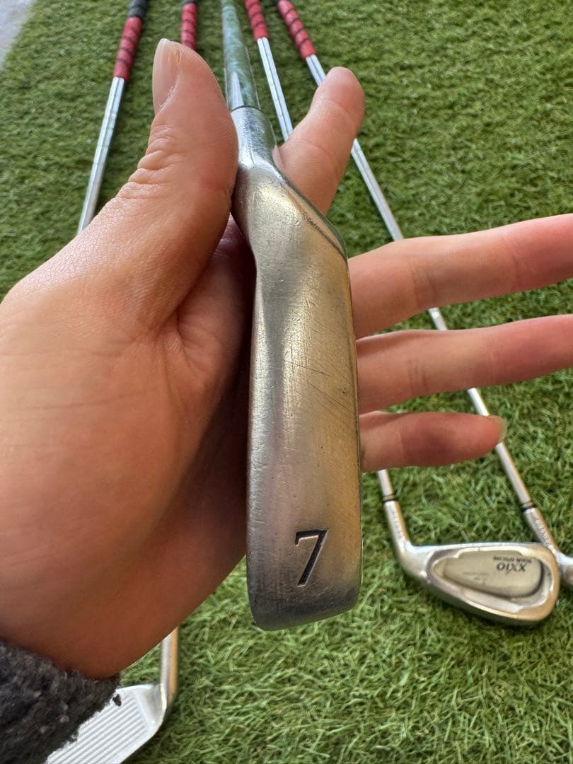 【初心者向け】ゼクシオツアースペシャルアイアンセット 5, 6, 7, 8, P