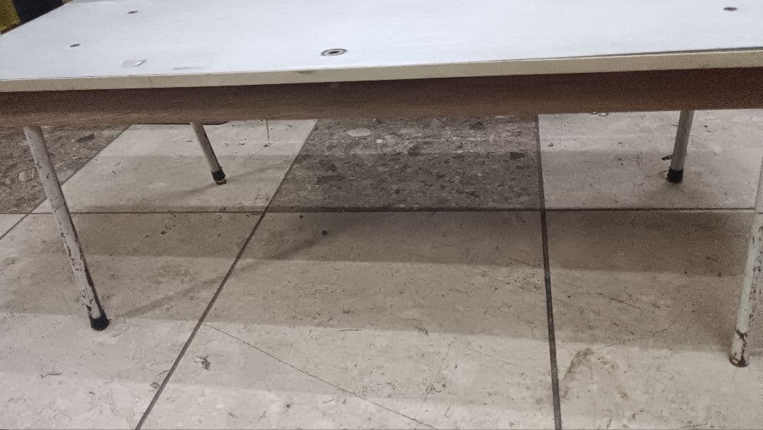 ４３００）小学館　小学一年生　ベンチ　店頭設置品？