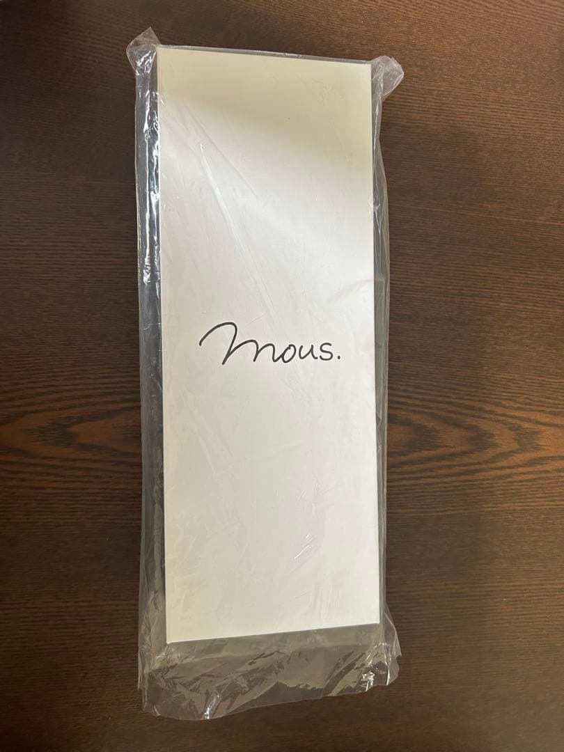 mous. エレブラ　ヘアブラシ