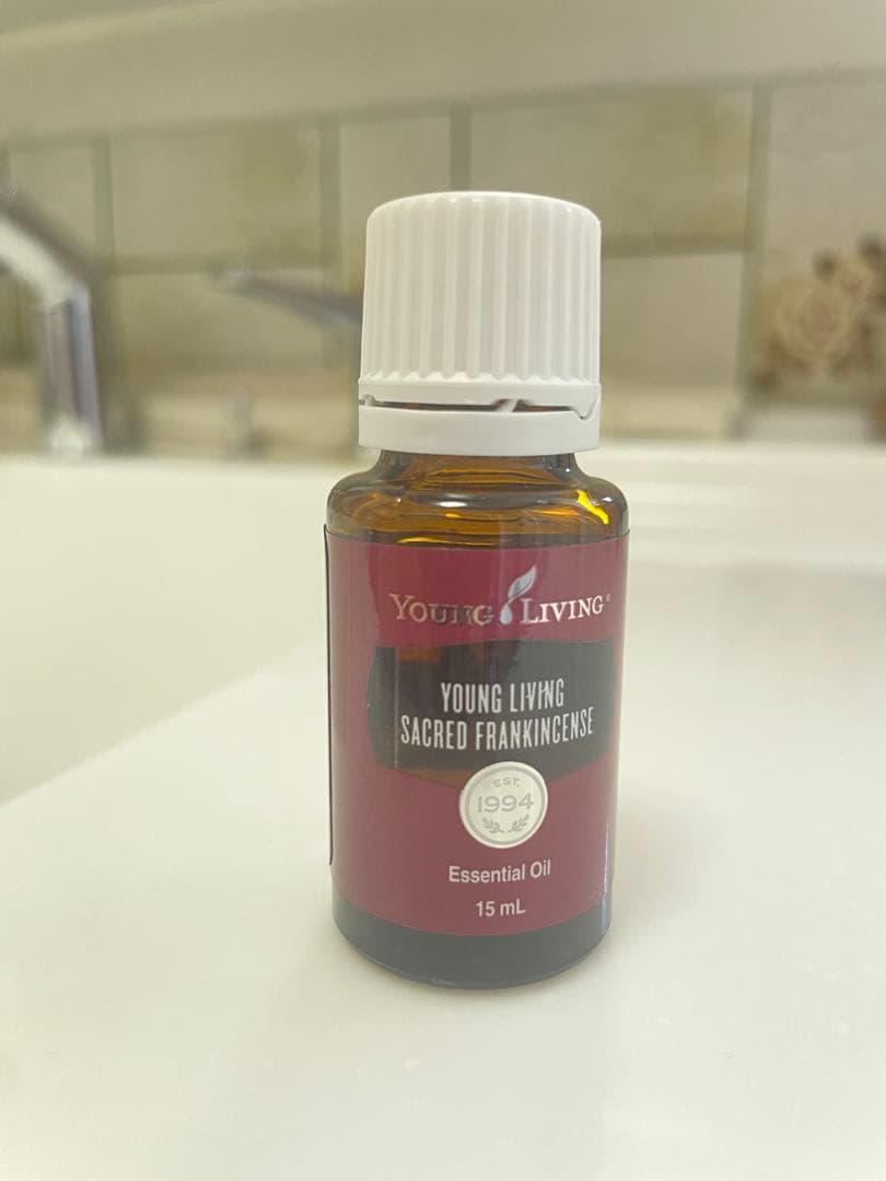 専用出品新品ヤングリヴィング　セイクリッドフランキンセンス15ml