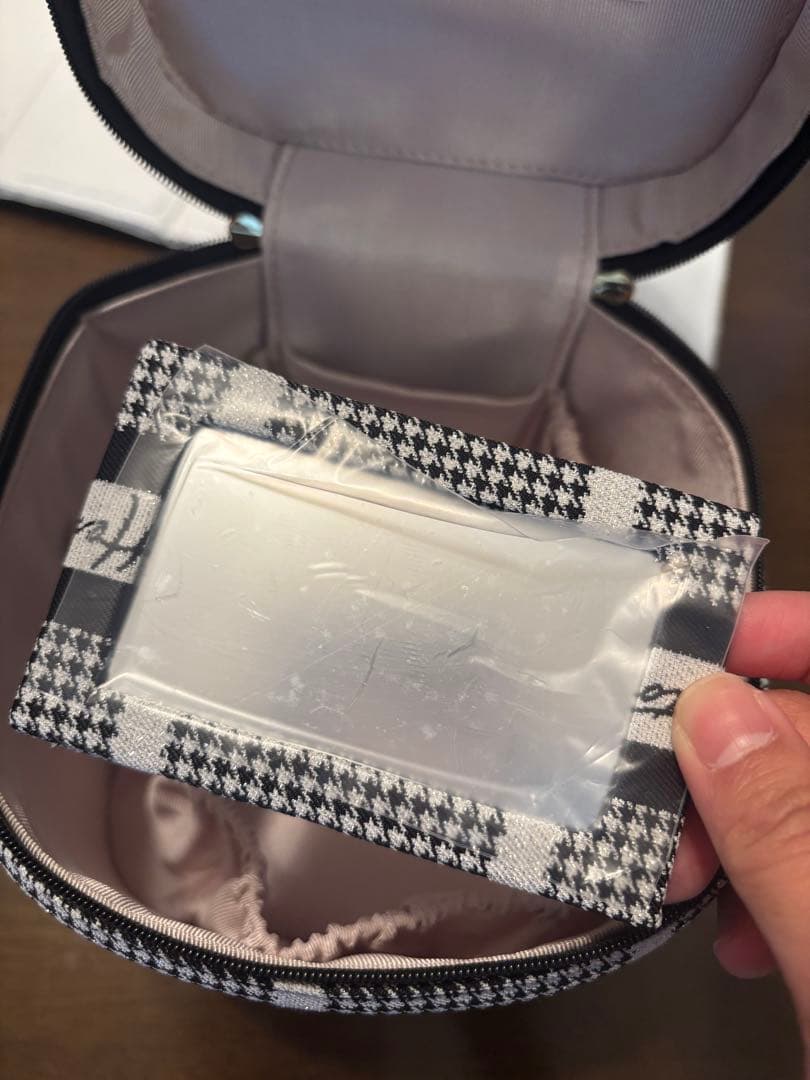 Herlipto HLT Jacquard Vanity Bag シルバー