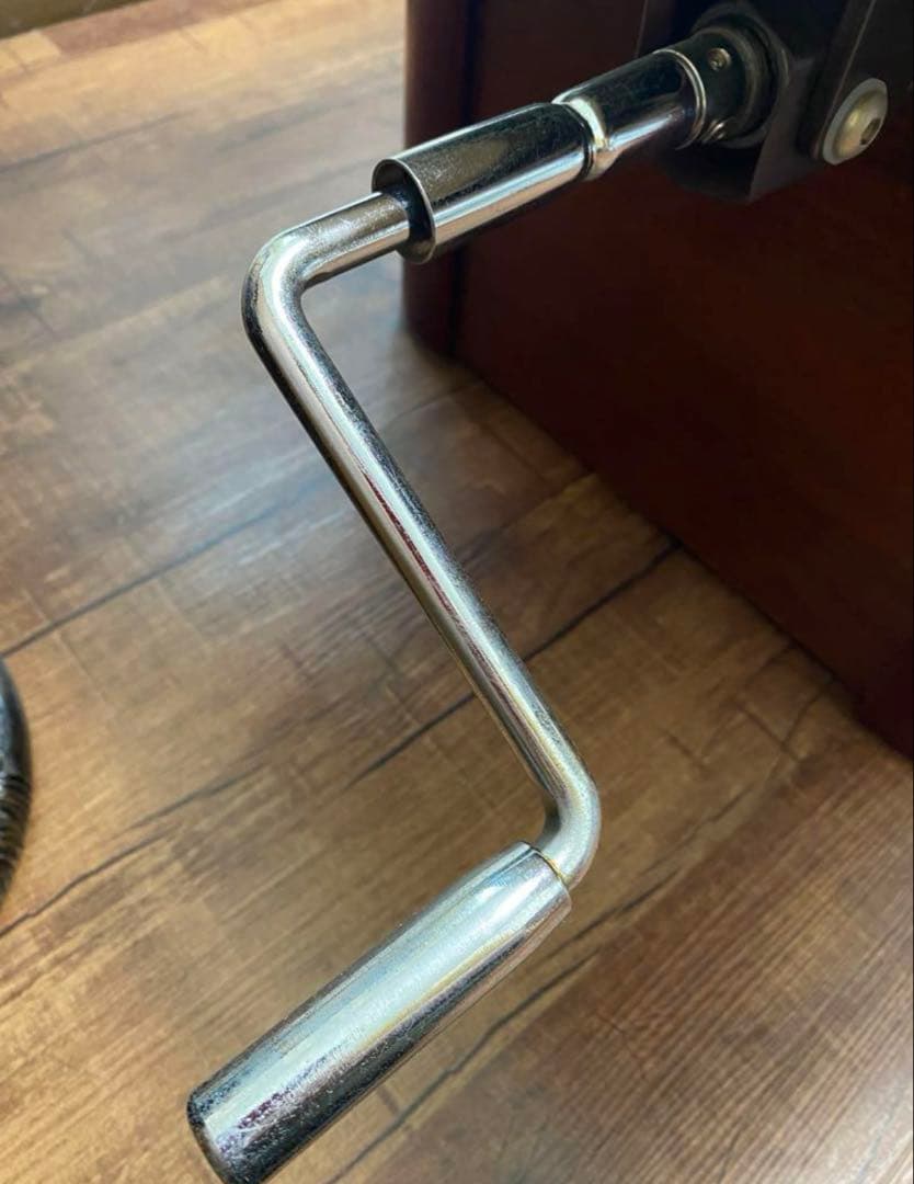 良品◎マッサージ台　LUSSO ⭐︎千葉県エリア　お値下げ相談可能　配達します。