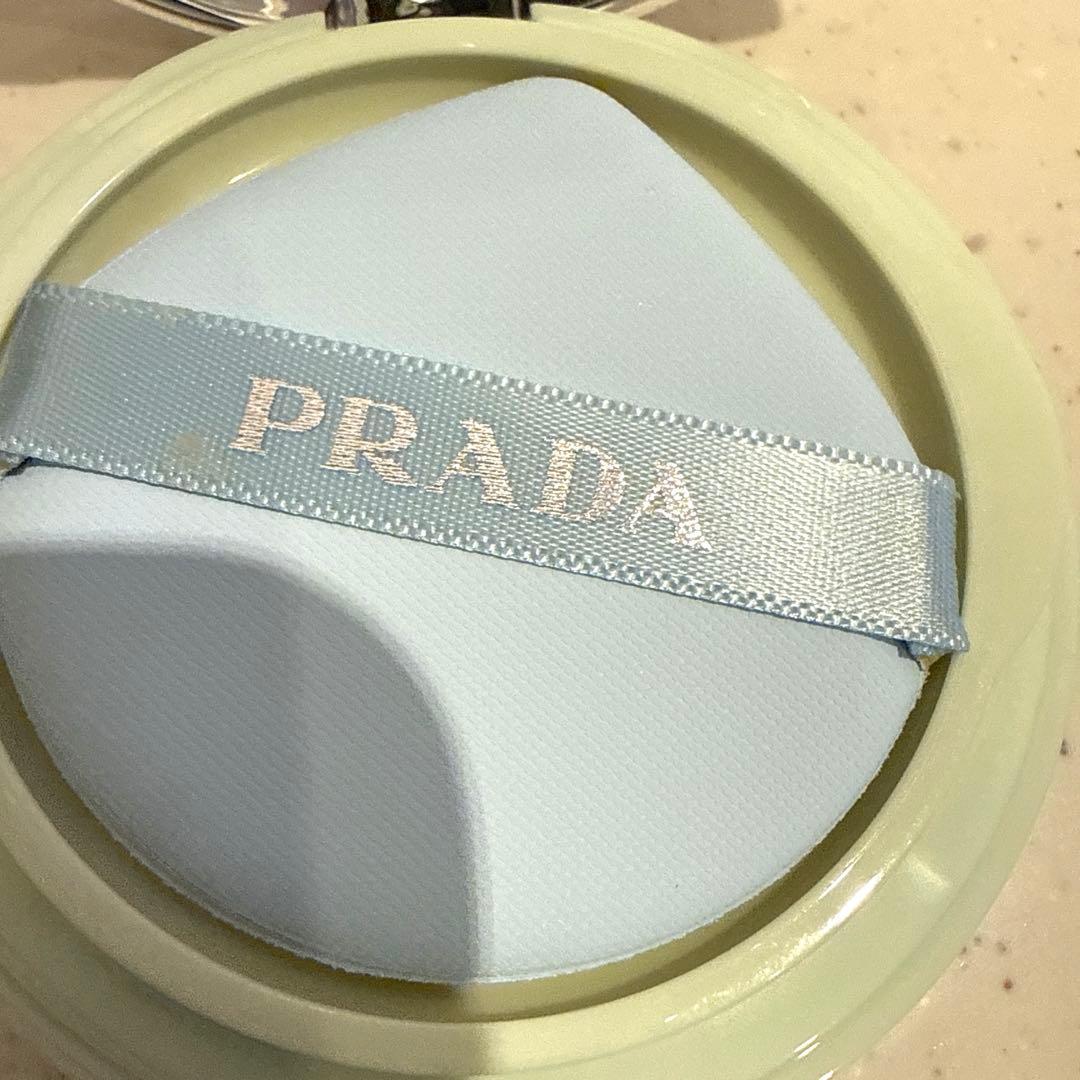 プラダメッシュクッション限定ケース