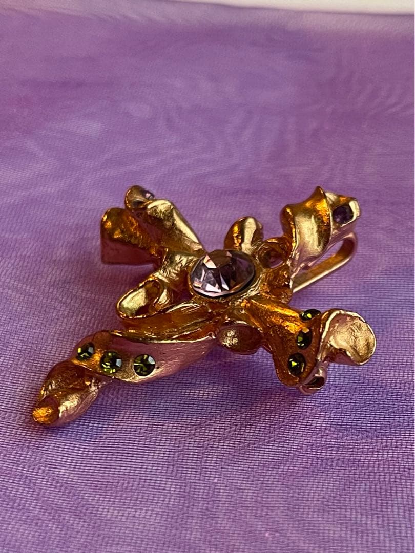 希少　Christian Lacroix ブローチ