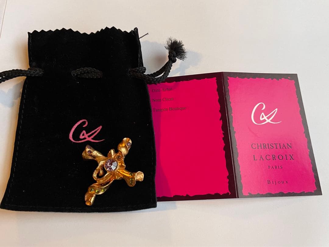 希少　Christian Lacroix ブローチ