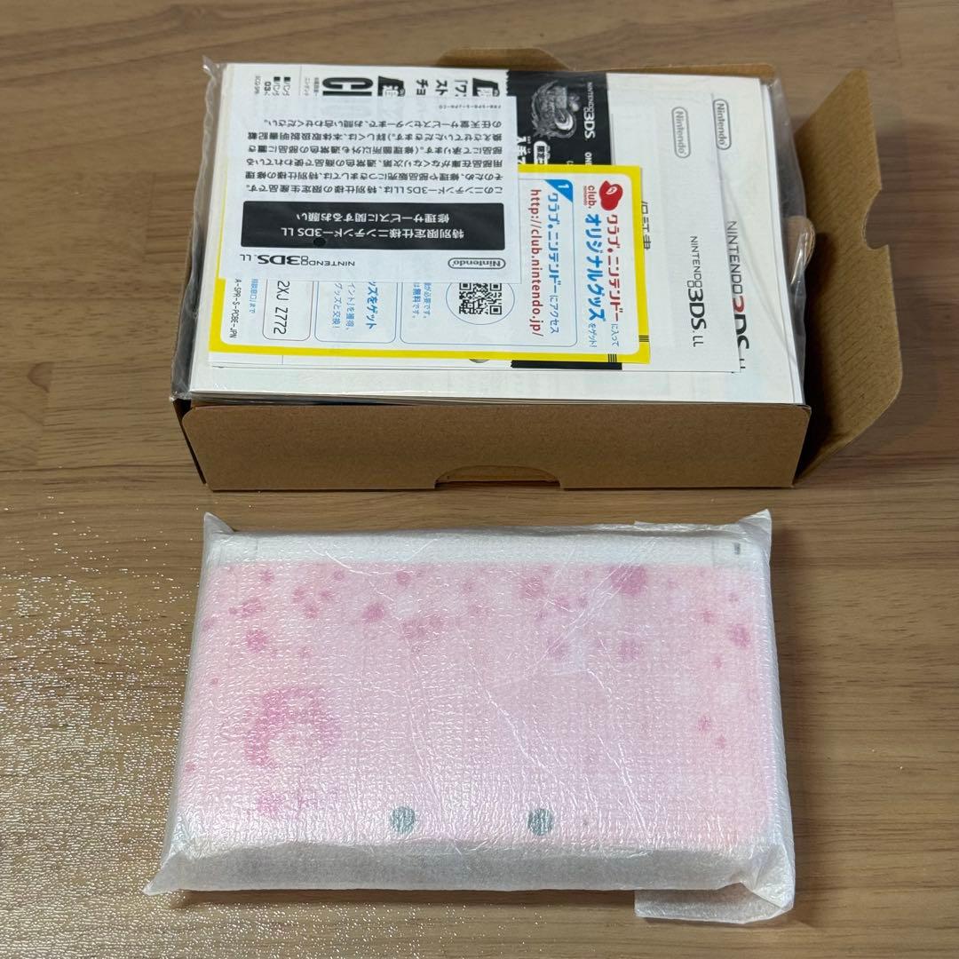 6-058 ニンテンドー3DS LL ワンピース チョッパーピンク 箱付き