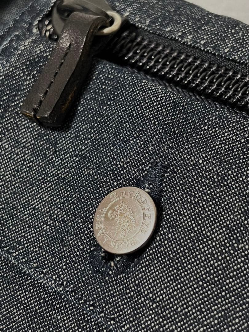 バーバリー　ウエストポーチ　デニム　ウエストポーチ　3連