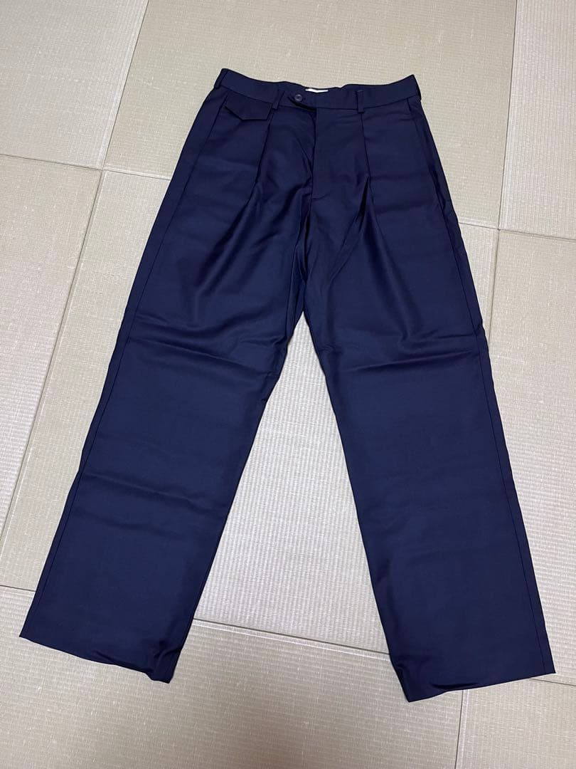 Lownn ローン ワイドストレートウールスラックス ブラック 無地