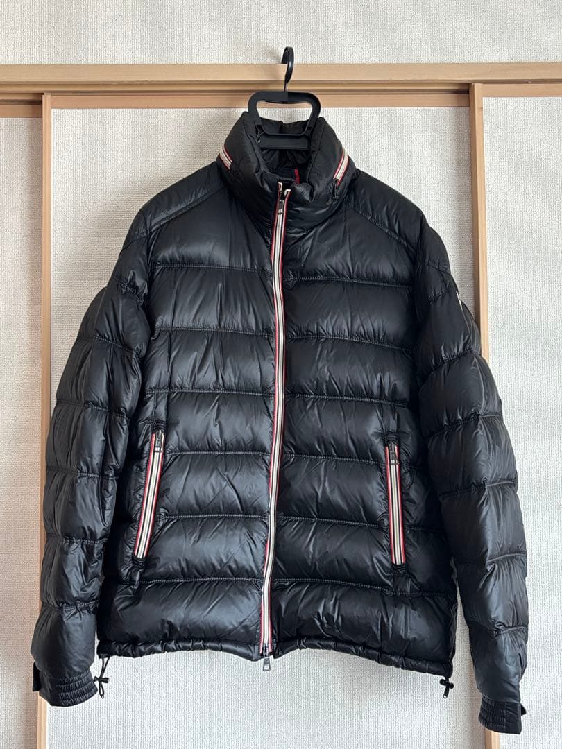 黒 ダウンジャケット サイズ4 フード付き