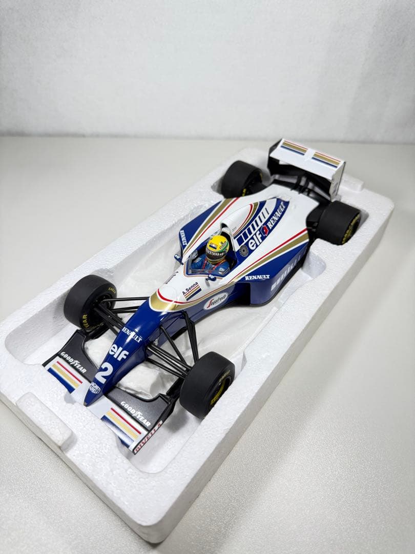 未使用　マクラーレン　アイルトンセナ　1994 FW16 1/18