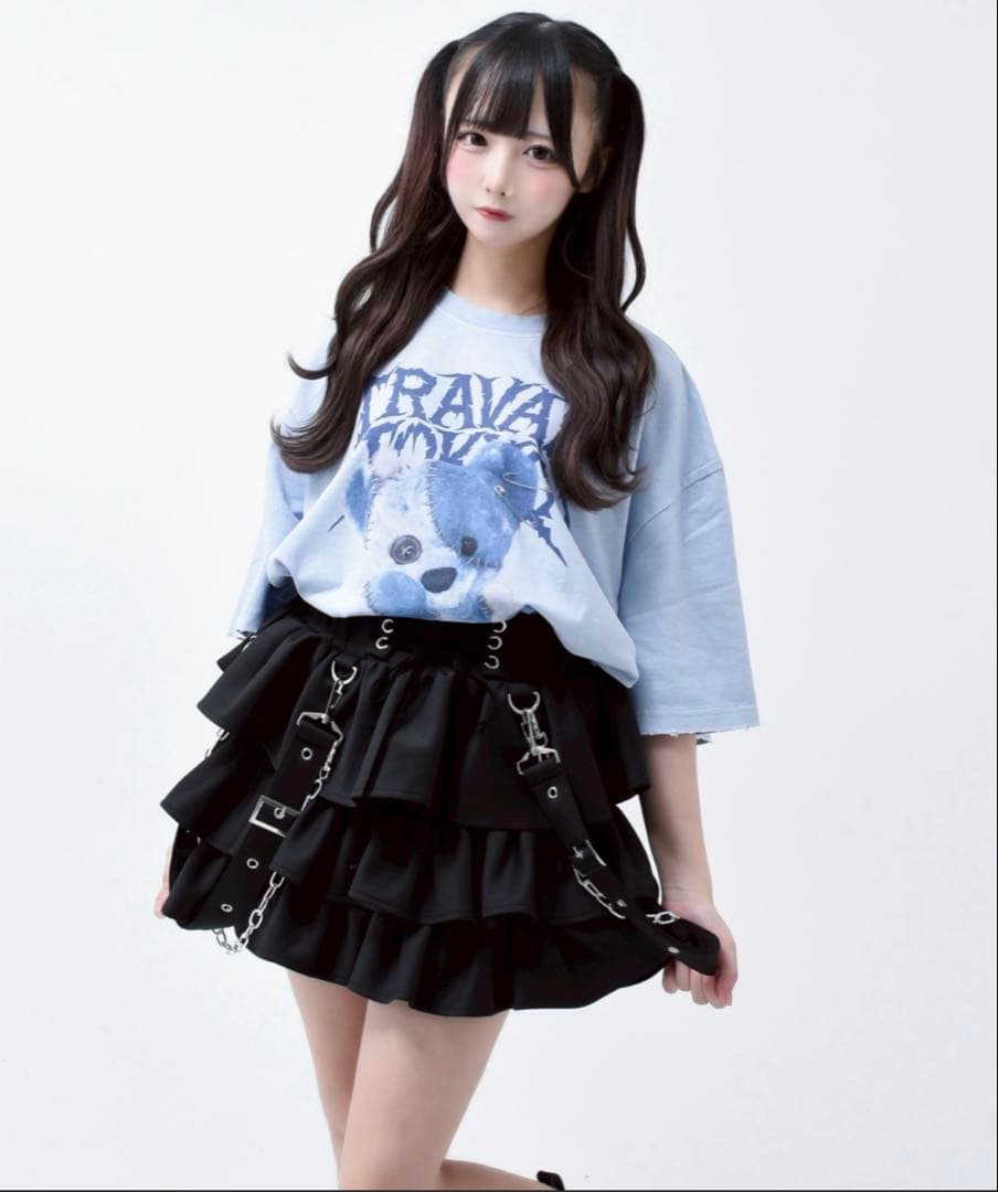 TRAVAS TOKYO/トラバス トーキョー』サスペンダー付きフリルスカート