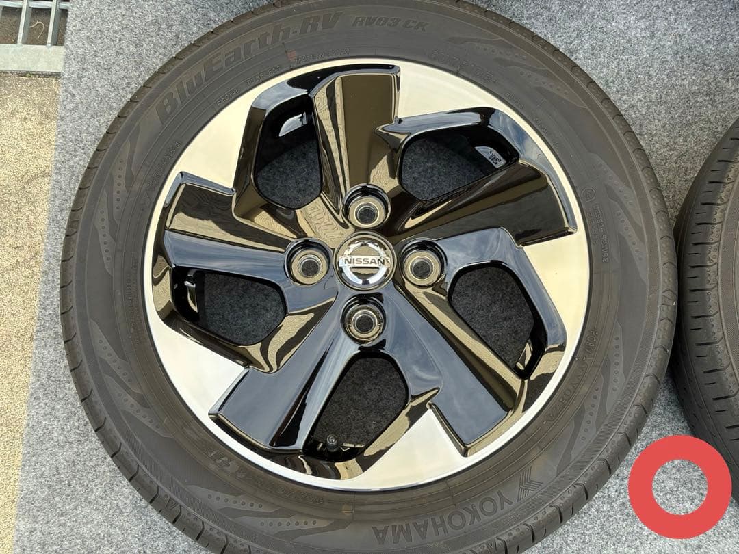 【商談中】日産ルークス 純正タイヤホイール 4本セット