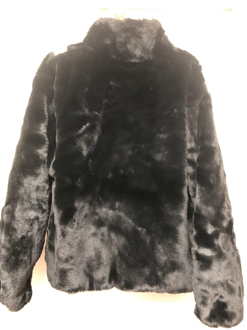 ナイキ　レディース　ファー　ジャケット