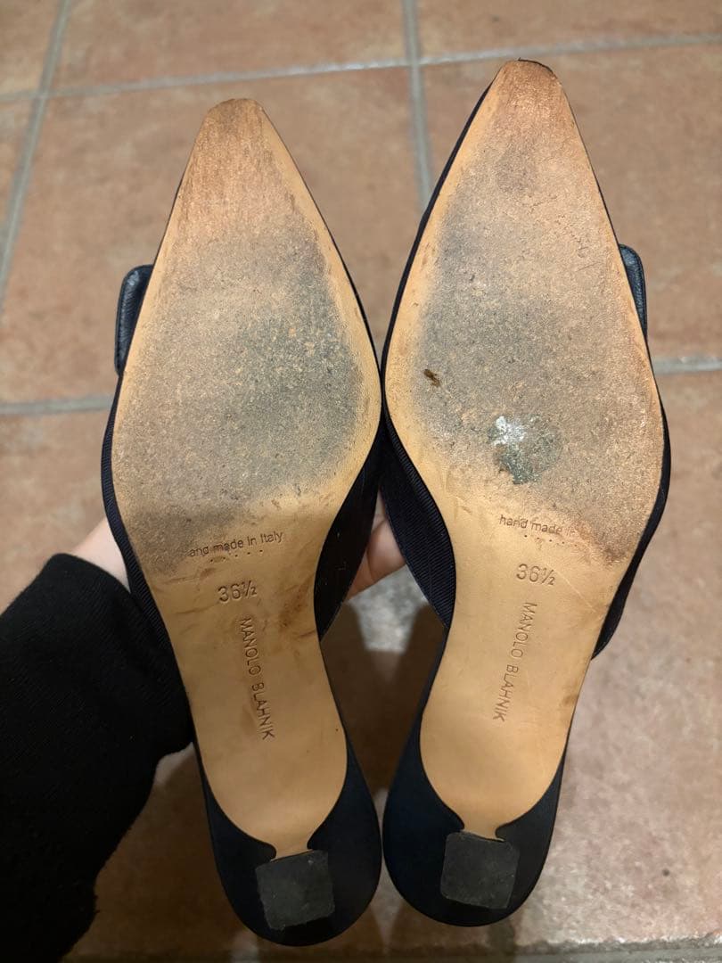 MANOLO BLAHNIK ミュール