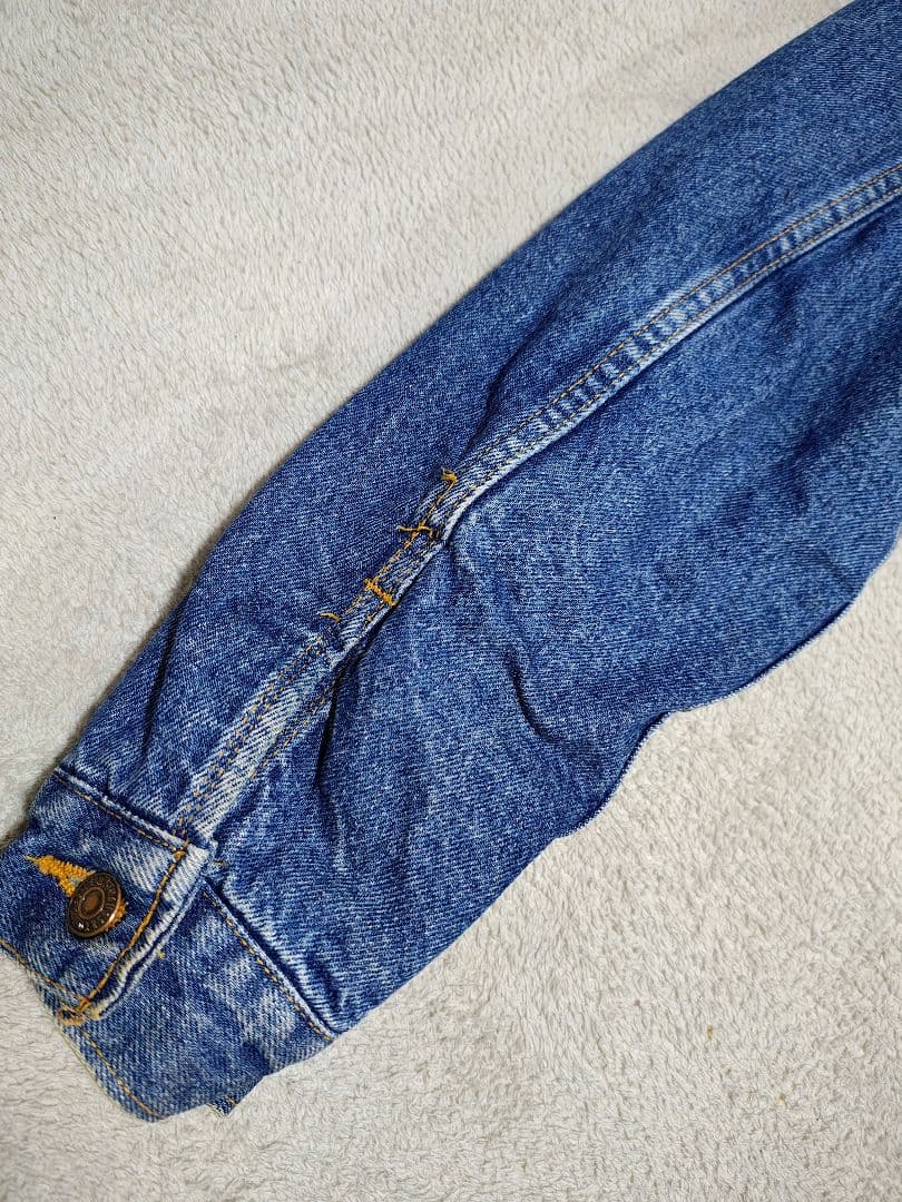 【犬】LEVI'S デニムジャケット 70506-0316 サイズ40