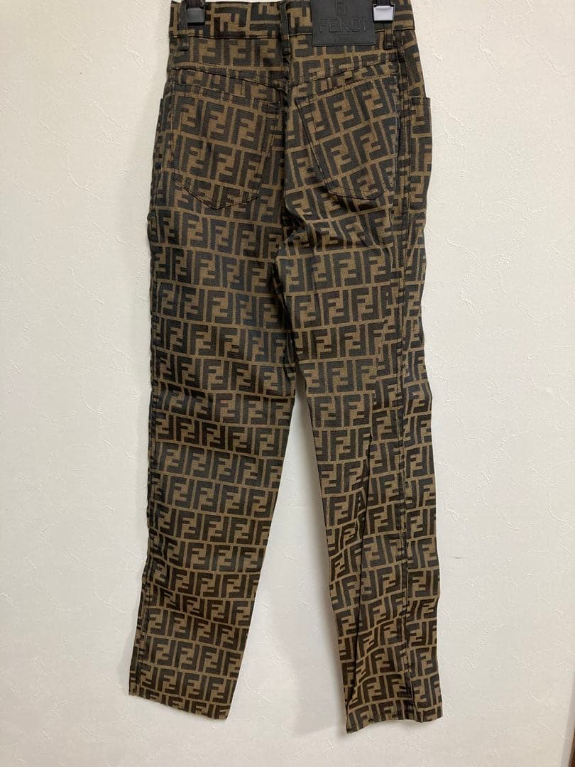 【新品】フェンディFENDIパンツ ヴィンテージ正規店購入　ズッカ柄
