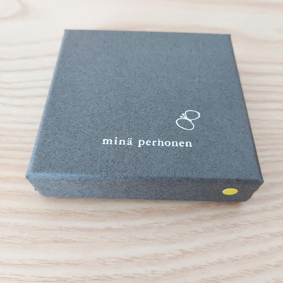 minä perhonen 　tambourine　ブローチ(ゴールド)