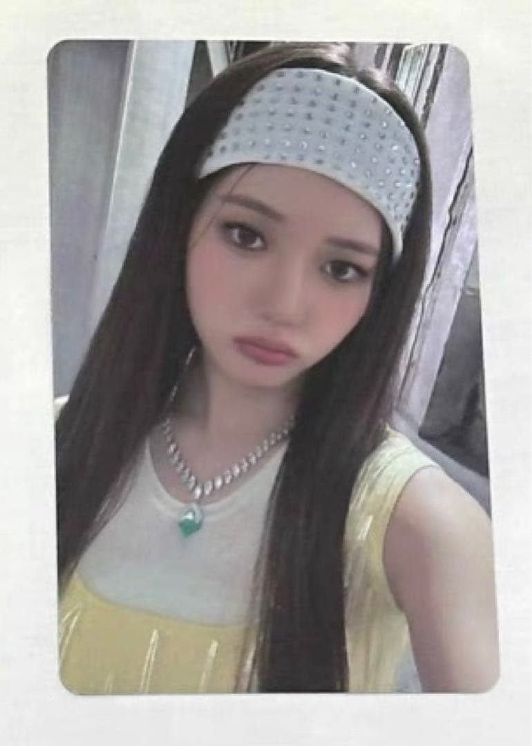 BABYMONSTER ローラ DRIP YG 当選30枚限定 トレカ