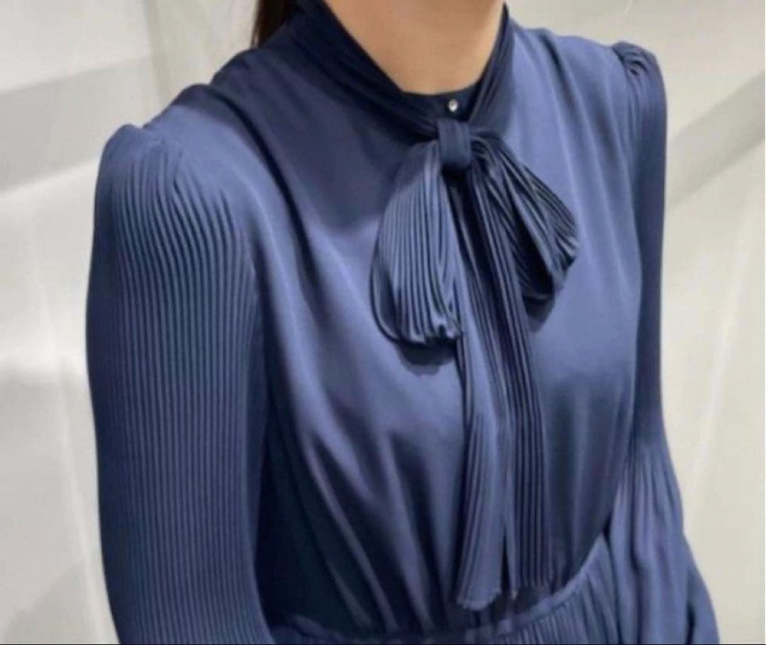 CELFORD ボウタイプリーツワンピース　紺　ネイビー　36 Sサイズ