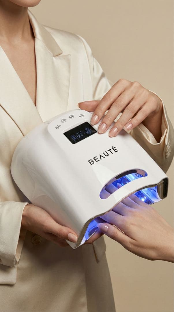 BEAUTE UV/LEDネイルランプ　128W ハイブリッド ランプ