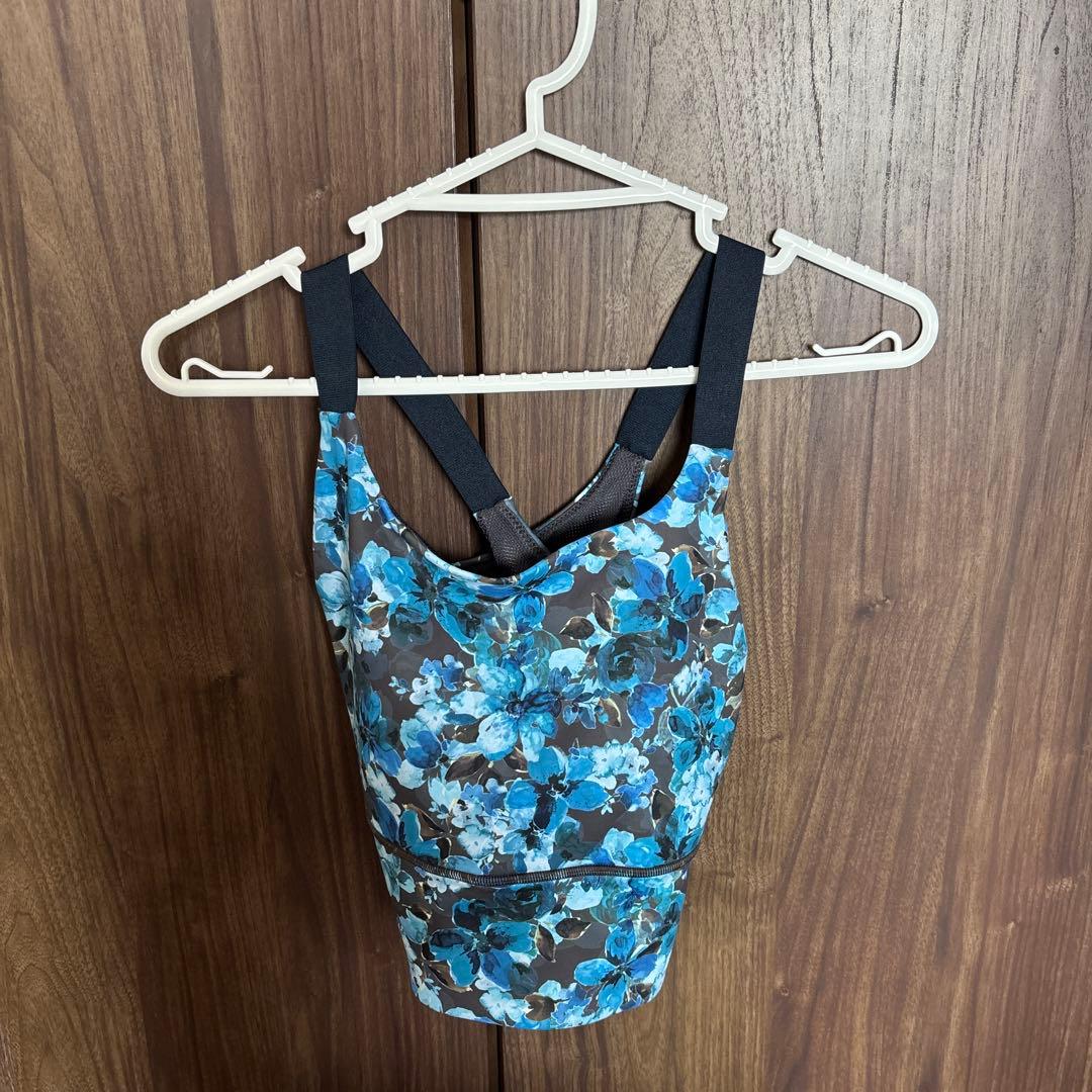 【新品未使用】LAVAオンライン購入花柄 ヨガ用トップス&レギンス