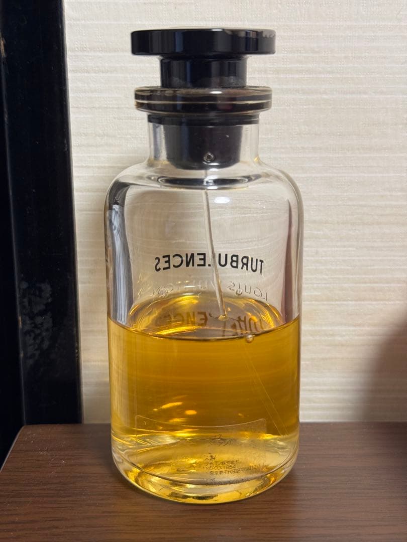 Louis Vuitton Turbulences 香水100ml 半分