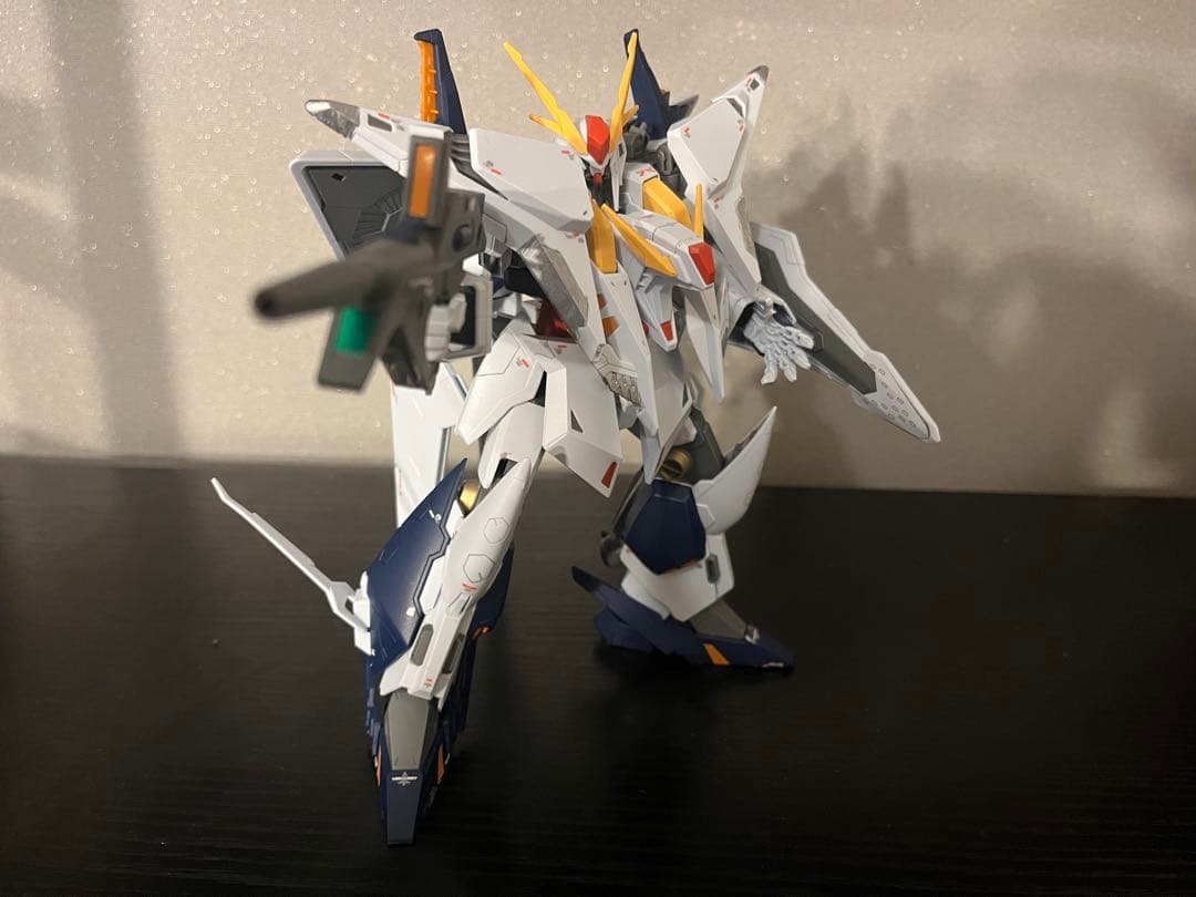 HGUCクスィーガンダム　部分塗装完成品