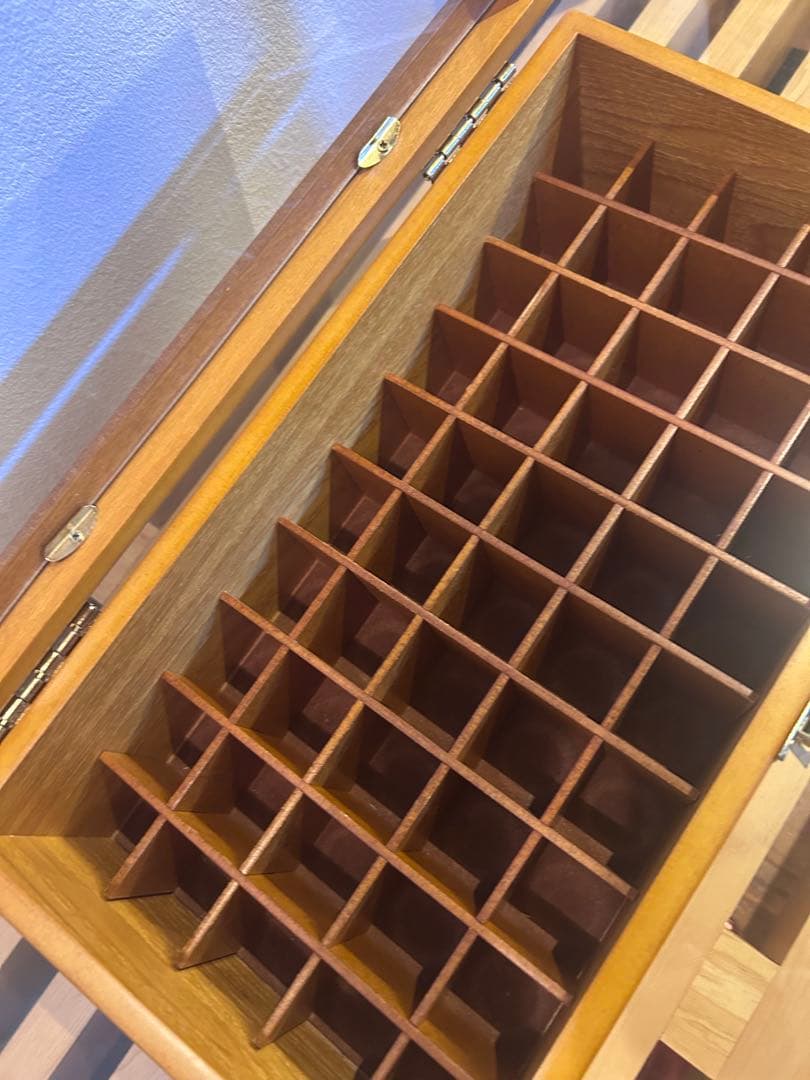 doTERRA エッセンシャルオイル収納ボックス