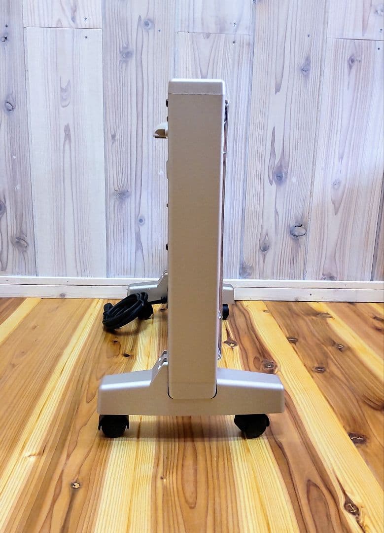 美品Sunlumi サンルミエ・エクセラ5 ☆日本製☆ 遠赤外線ヒーター