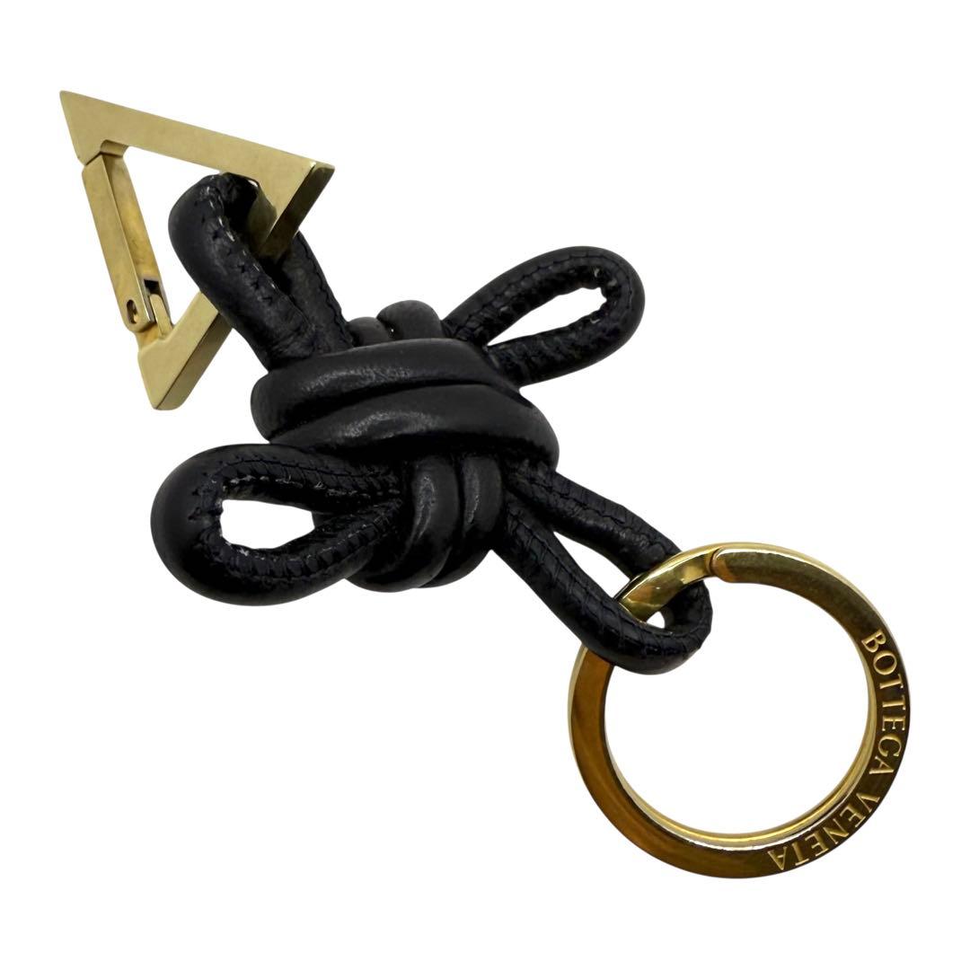 BOTTEGA VENETA トライアングル キーリング キーホルダー ブラック