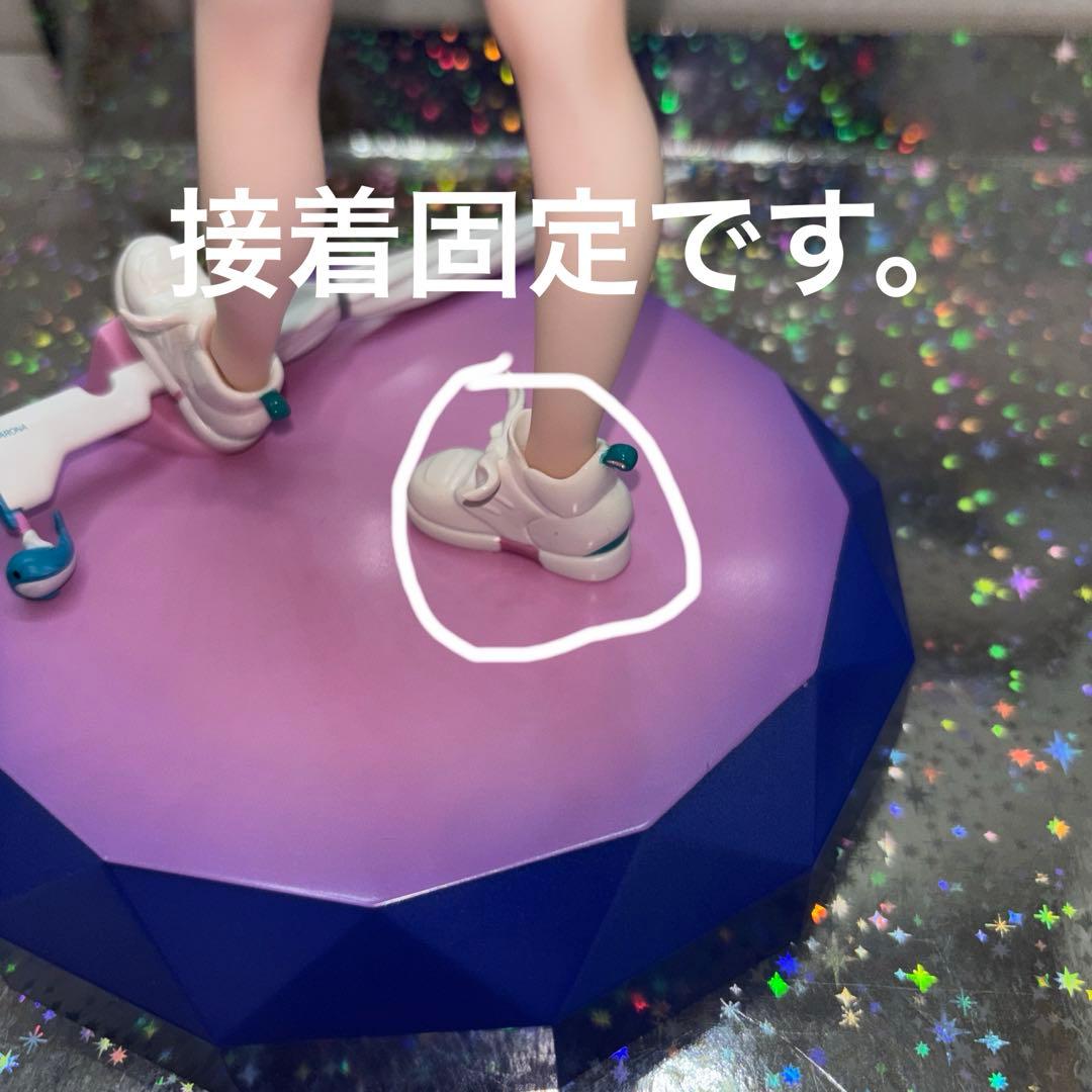 ブルーアーカイブ　アロナフィギュア