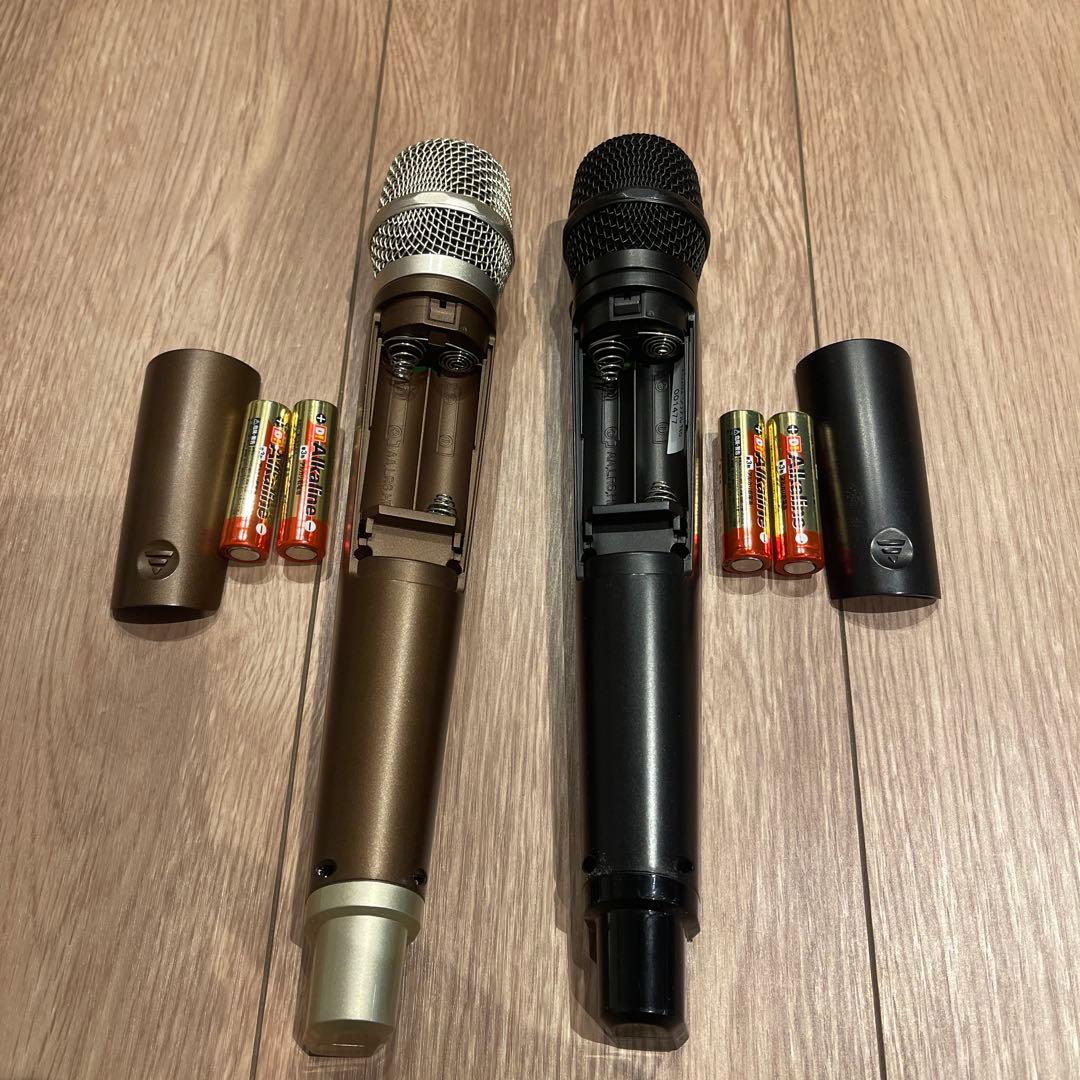 オンステージ カラオケ マイク2台　デュエット　1000曲内蔵　新品電池付