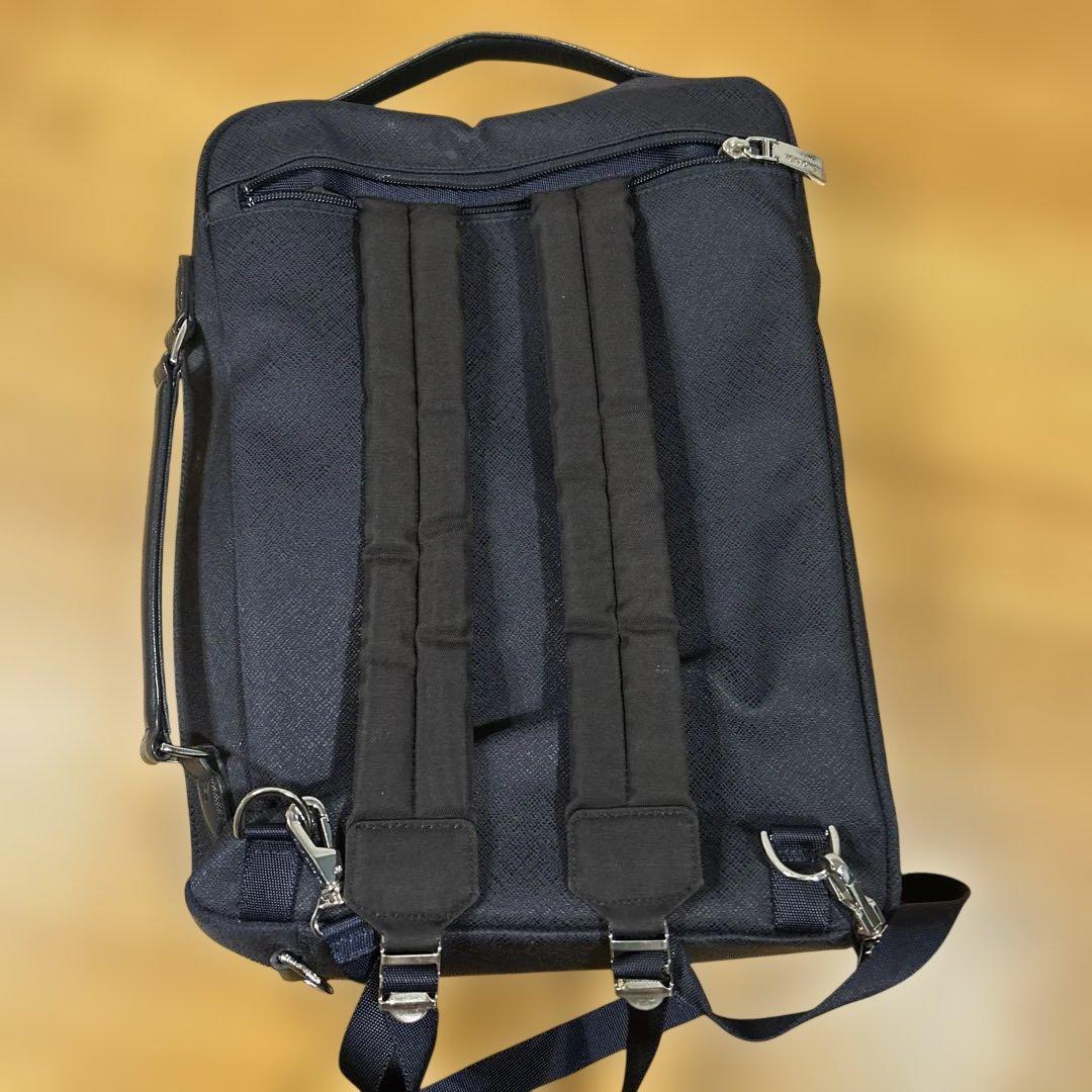 ペドリPELLE MORBIDA ビジネスリュック ネイビー