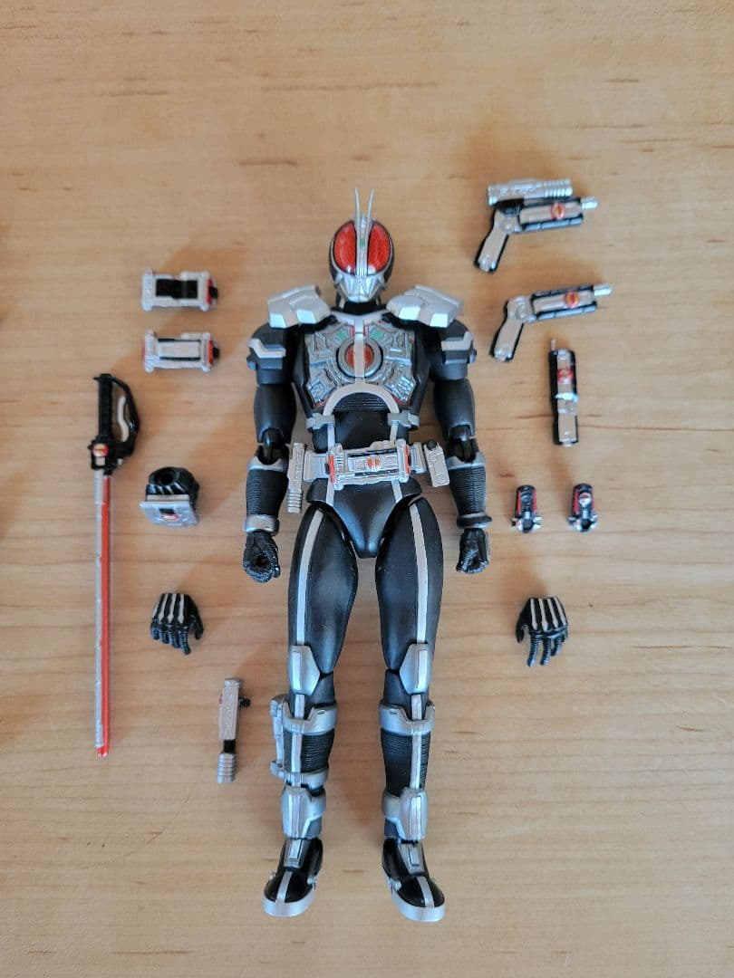 フィギュアーツ　仮面ライダーファイズ